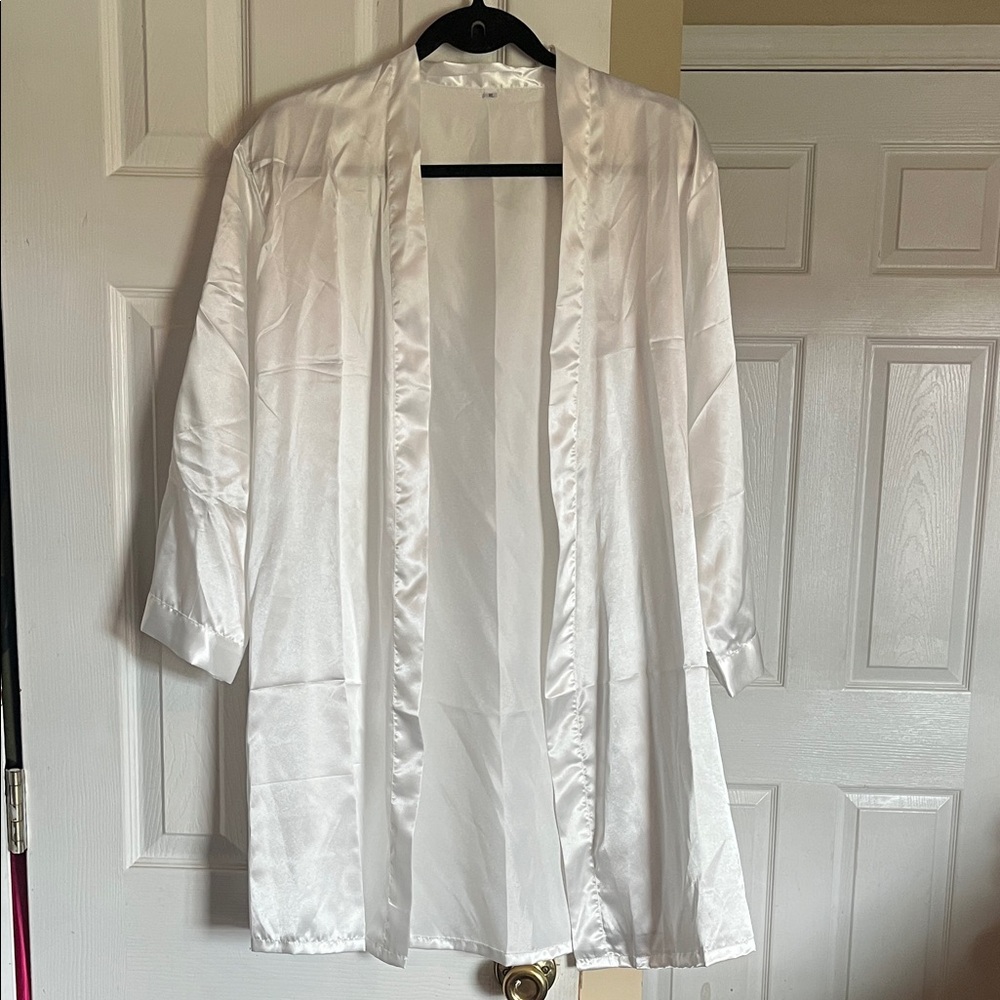 Elegant White Satin Robe